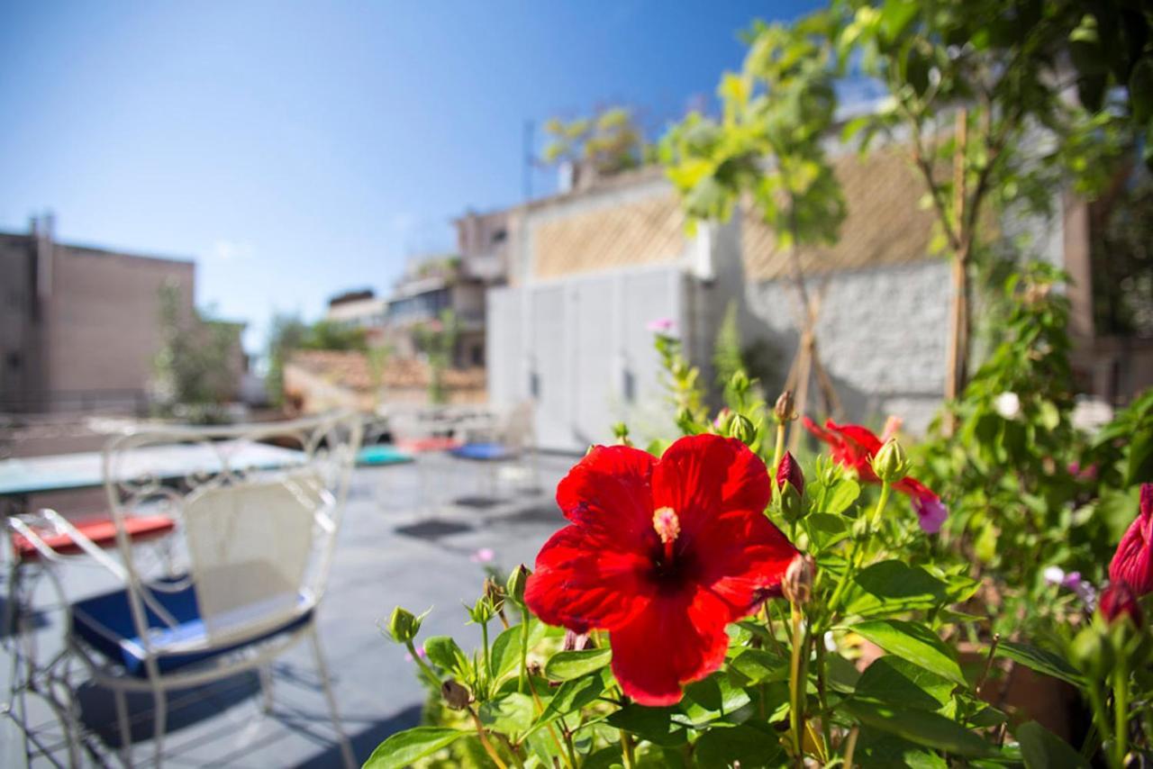Lovely Two-Bedroom Apartment With Roof Garden! Ep7 เอเธนส์ ภายนอก รูปภาพ